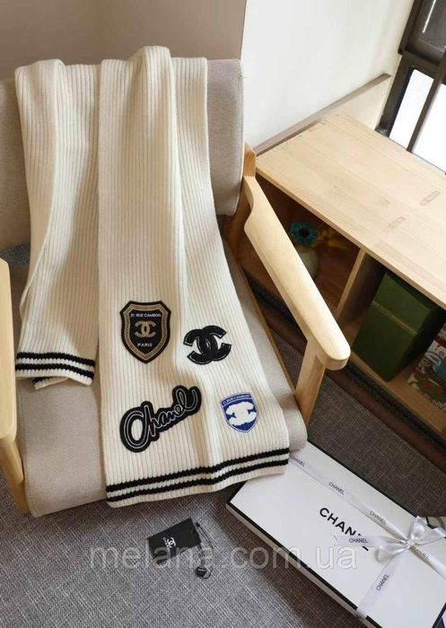 Стильный женский шарф Шанель черный белый жіночий шарф чорний білий