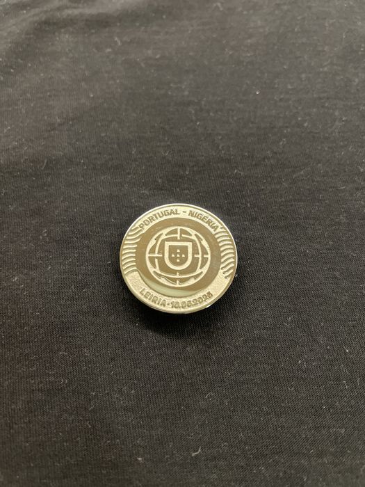 Pin / Moeda Magnética Federação Portuguesa de Futebol -  Portugal x Nigéria (Leiria)