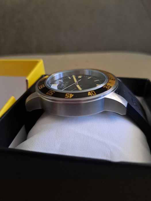 Годинник INVICTA дайвер-стайл Speciality Collection – Model 12846
