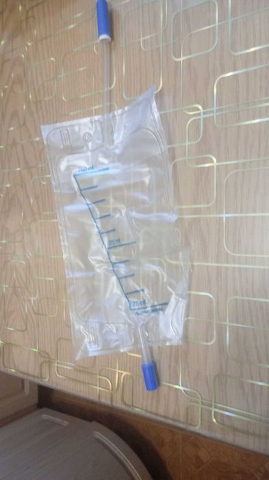 Продам мочеприемники 750 мл. 25 шт.