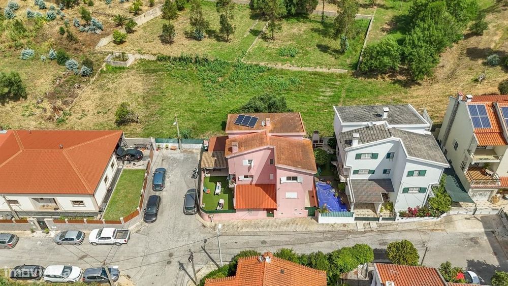 Moradia em Palmela com Vista para o Castelo | Oportunidade Única de Ha