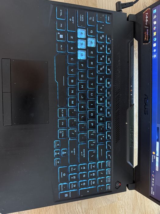 Laptop gamingowy Asus