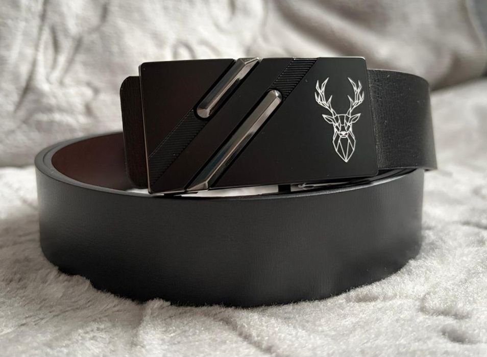 Nowy pasek męski z motywem jelenia 120cm
