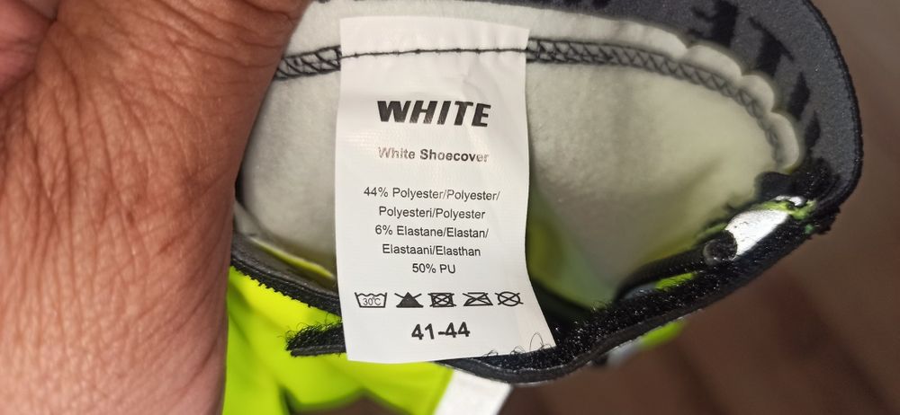 Ochraniacze na buty kolarskie firmy White. Nowe