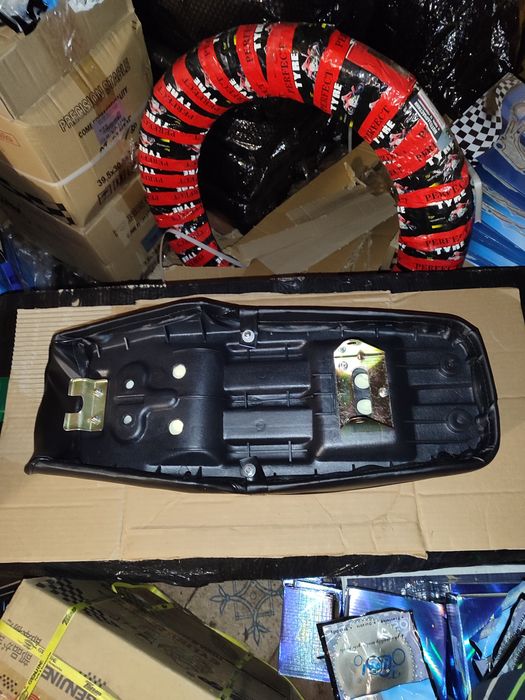 Сиденье Альфа Мустанг Сабур заводской пластик