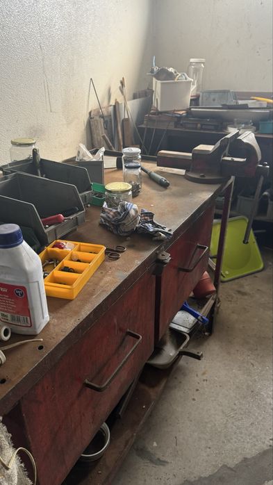 Recheio de Oficina Auto & Moto – Antigo Concessionário - Desocupar