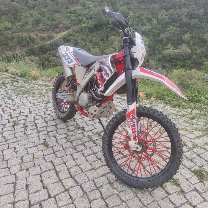 AJP PR5 2018 11,000km