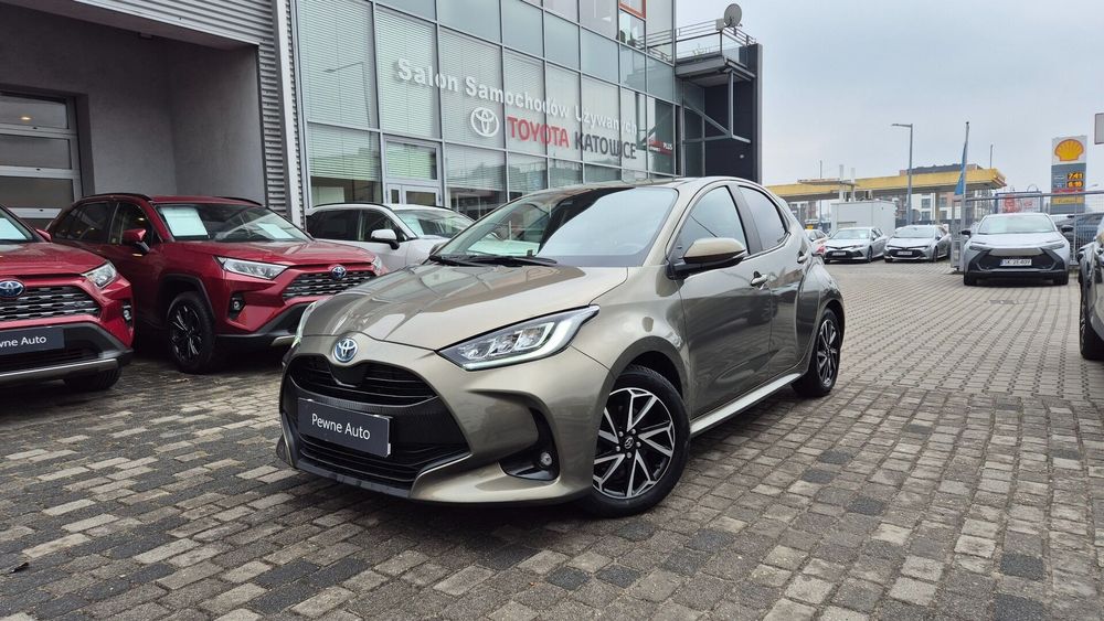 Toyota Yaris 1.5 116KM Comfort + Style + Tech
