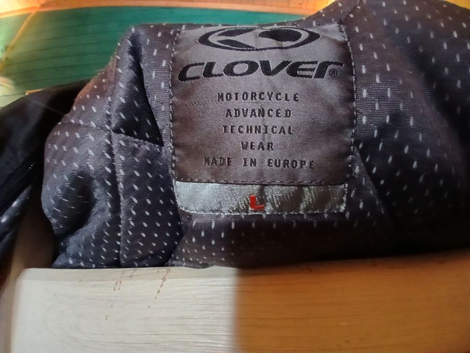 Casaco de Mota c/ Ombreiras e Cotovereiras