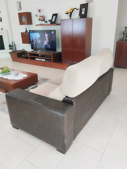 Conjunto de Sofás (2 + 3 lugares com chaise longue)