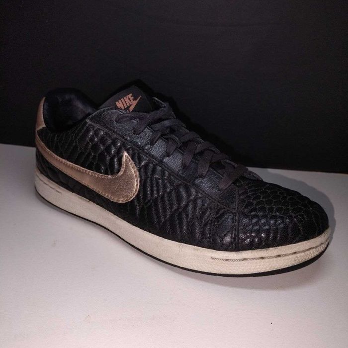 Оригинал Кожаные Женские Кроссовки Nike Court Premium (37.5 размер) Люкс
