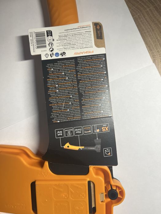 Сокира-колун Fiskars X14