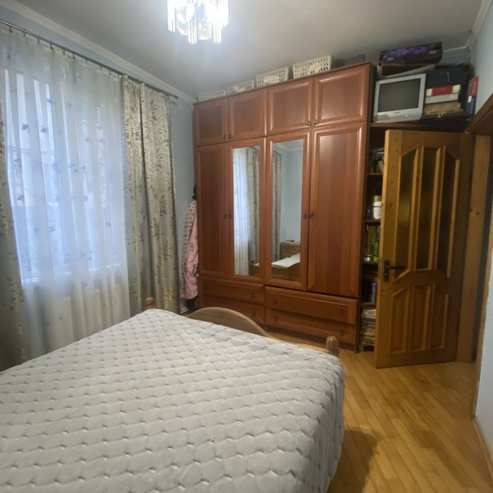 Продам будинок по вулиці Симеренків.