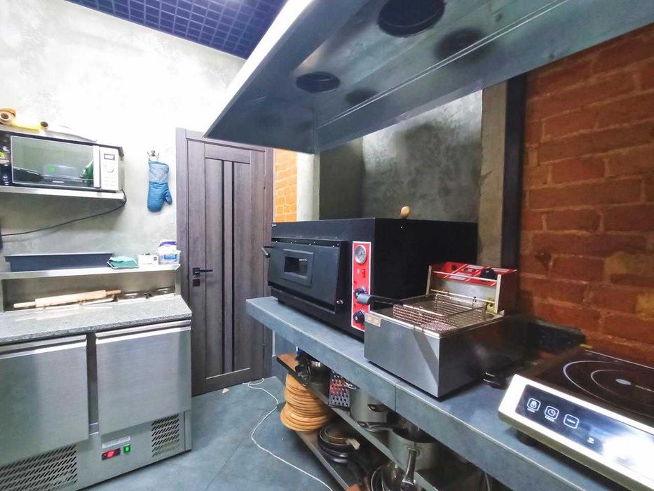 Оренда приміщення в центрі Чернігова, або готового бізнесу.