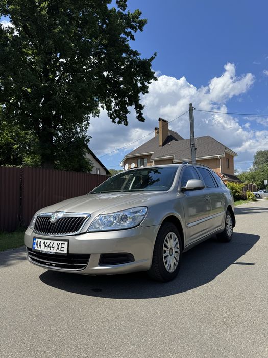 Skoda Octavia 2010 VIN TMBJM61Z0B2025979 фото оголошення 8 з 8