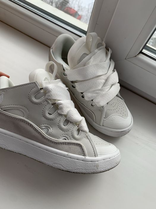 Ланвины карб,белые