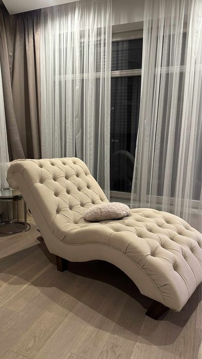 Szezlong marki chesterfield meble - dostepny na ich stronie