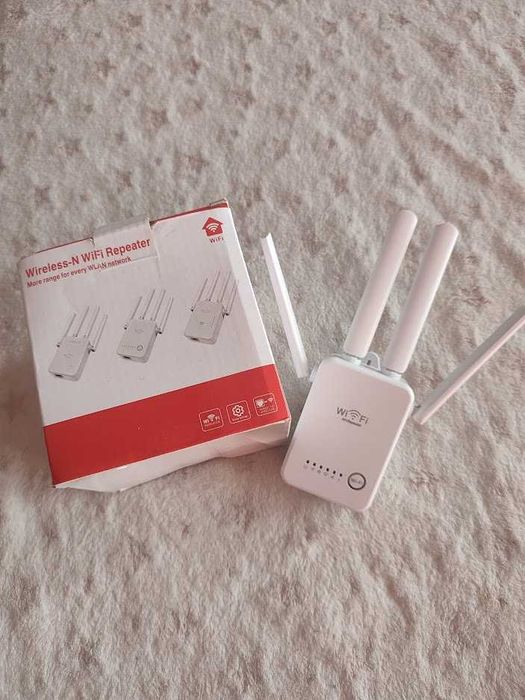 Wzmacniacz sygnału WiFi repeater 300 Mb/s 2.4ghz WR48S5T