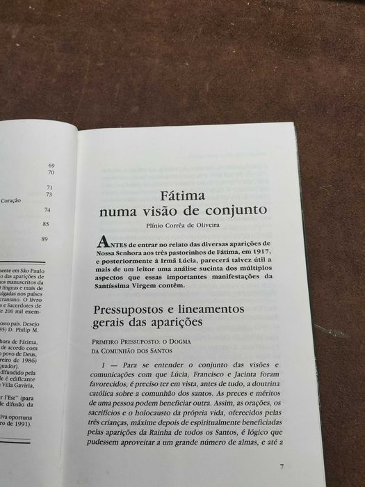 Livro " As Aparições e a Mensagem de Fátima "(CXL1)