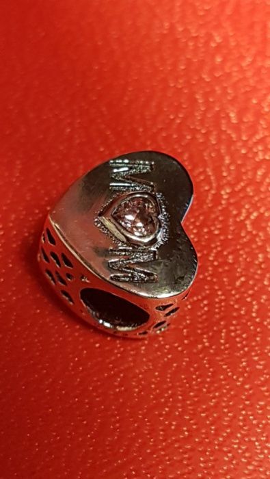 Jóia Conta de Prata Esterlina (Prata de Lei) S925 Coração de Mãe "MOM"