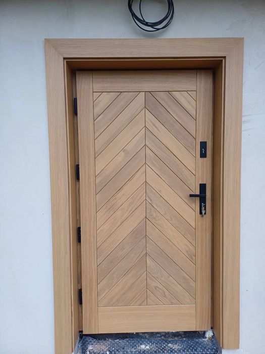 Drzwi zewnętrzne drewniane dębowe jodełką na wymiar Montaż C.Polska
