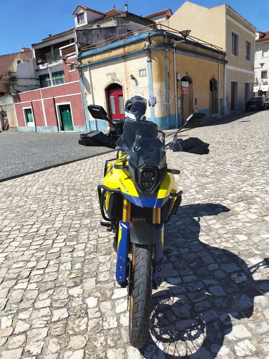 Suzuki Vstrom 800 DE (2023)