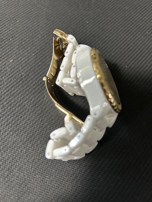 Годинник, Часы DKNY