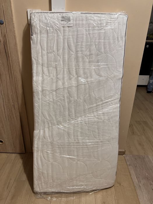 Nowy materac rozmiar 120/60