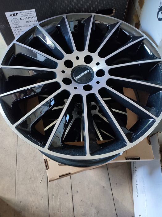 19 5x112 felgi aluminiowe nowe np Mercedes , Audi