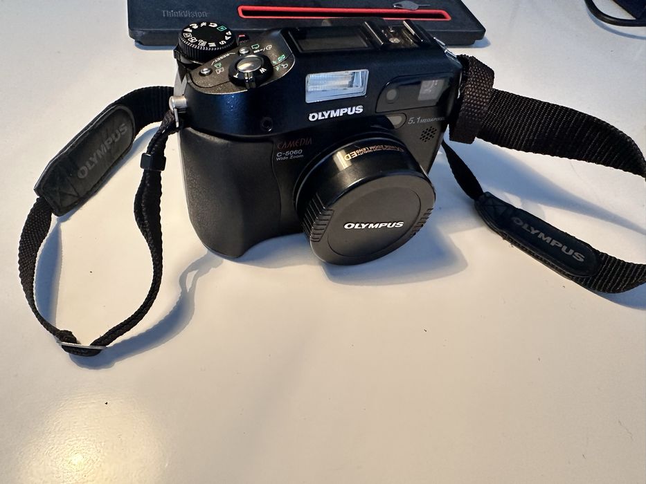 Olympus C-5060 Wide zoom