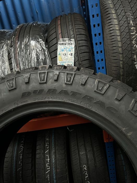 Pneu 255 / 60 R 20 Goodyear