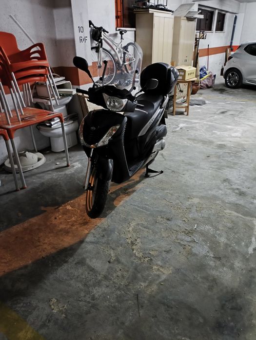 Scooter honda sh 125