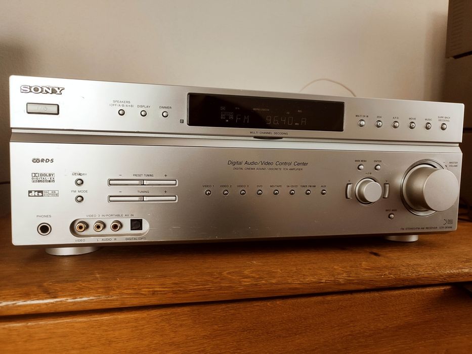 WYPRZEDAŻ! Amplituner Sony str de 698