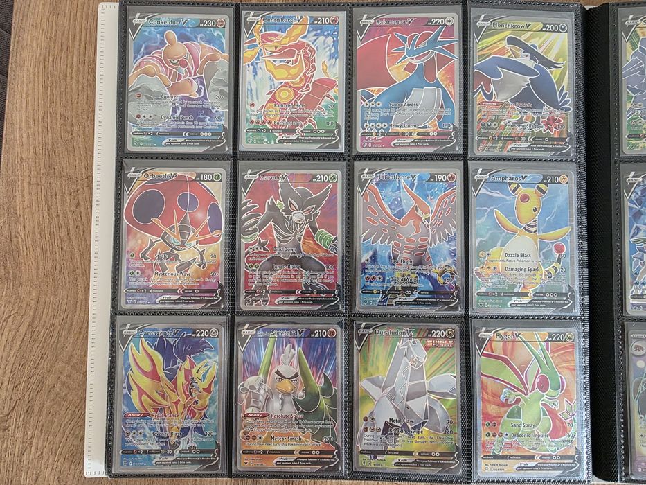 Cartas Pokemon V e VMax Gengar, Charizard, Mew, Mewtwo