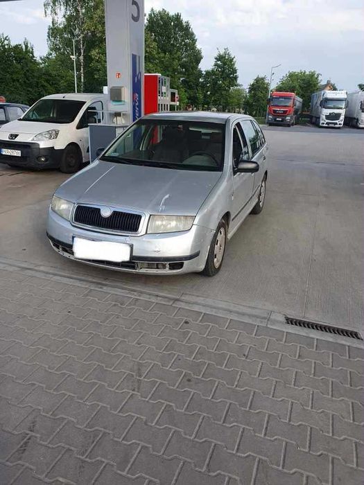 Skoda Fabia I kombi 1.4 mpi klima wspoma elektryka na części srebrny