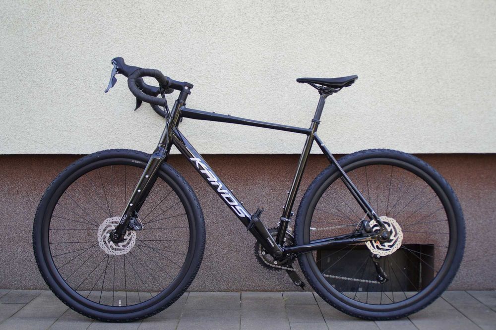 Rower gravelowy 28 Claris