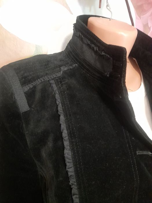 Гусарский велюровый пиджак с кружевом.ZARA.