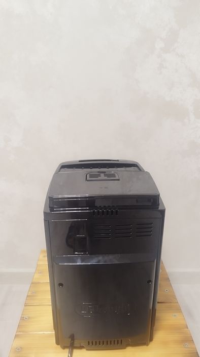 Кавова машина DeLonghi 
Ручне (панарелло)
Тип кави
Зернова
Мелена