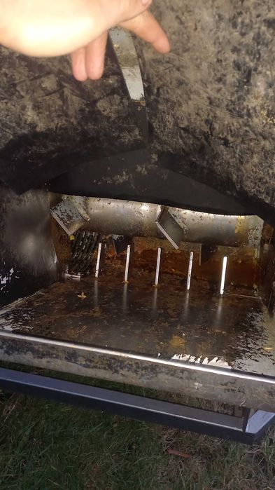 Продам гарбузовий комбайн 2 метра власного виготовлення.