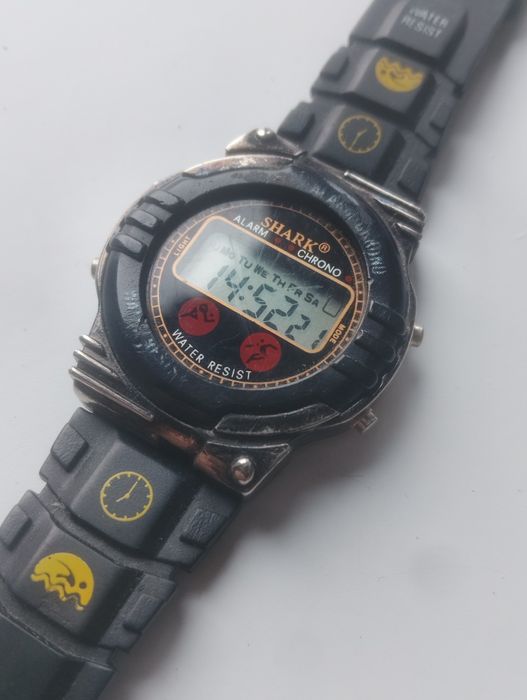 Zegarek elektroniczny Shark