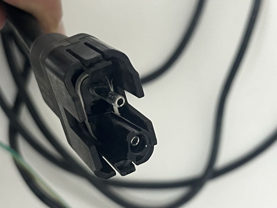 4x Microinversores Enphase IQ7A+ | Cablagem | Bom estado | Oportunidade