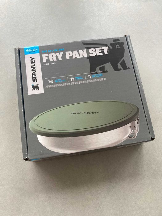 Patelnia turystyczna STANLEY + zestaw sztućców