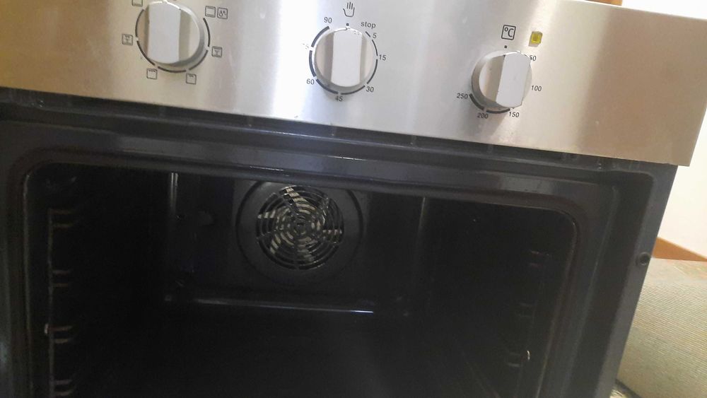 Forno Zanussi  cinza