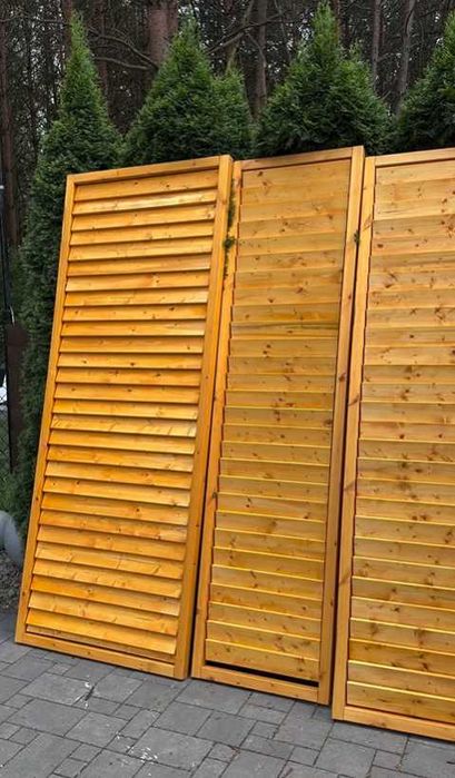 Żaluzje ogrodowe drewniane Shutters – panel na taras