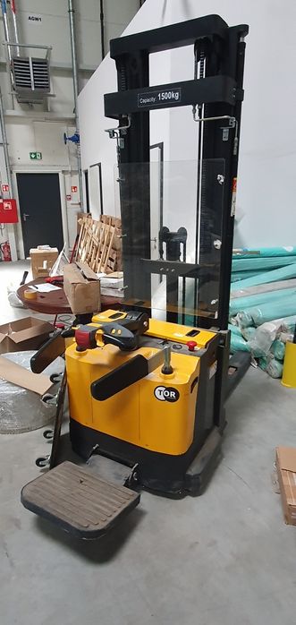 Wózek widłowy elektryczny Tor Industries