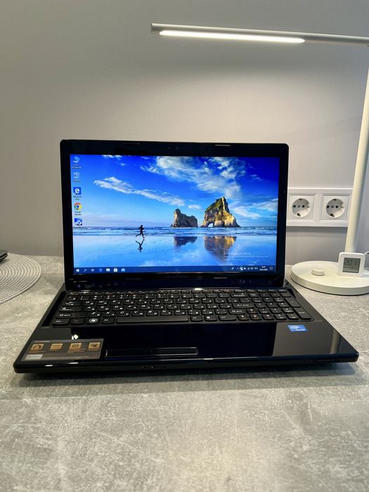 Ноутбук Lenovo отличное состояние