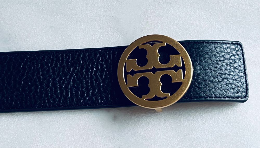 Czarny skórzany pasek Tory Burch