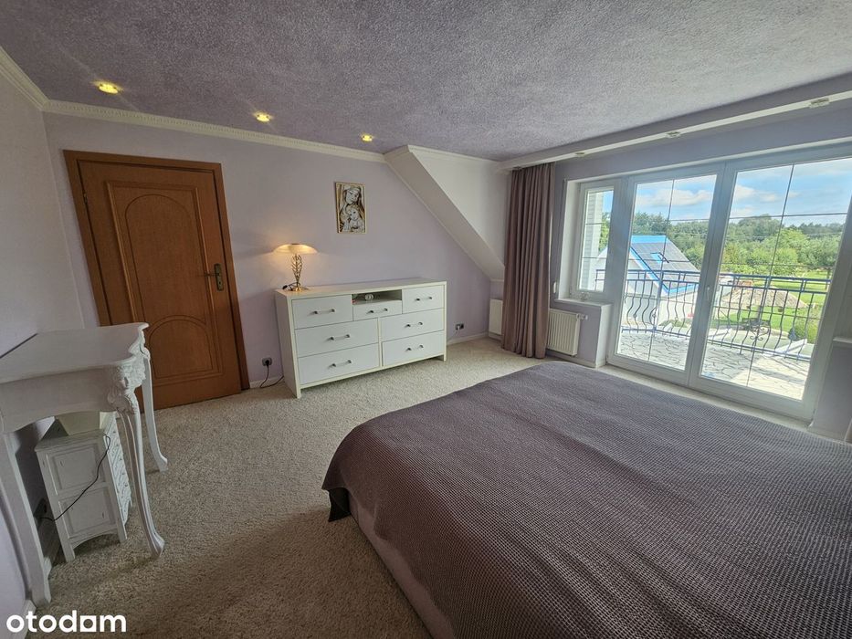 Elegancki dworek z apartamentem dla gości  w Stargardzie, ul. Reymonta