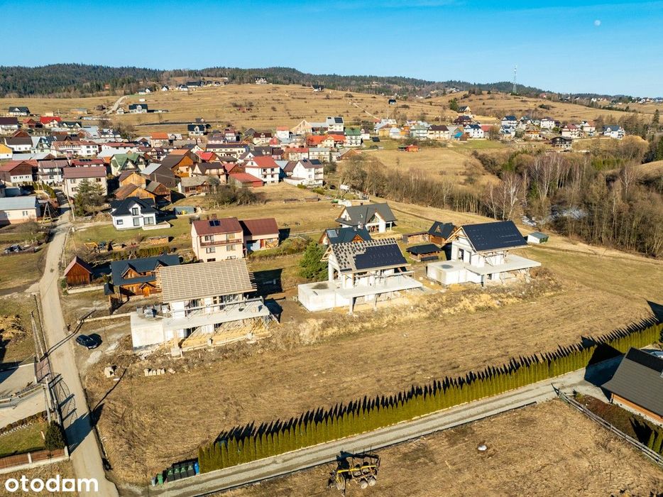 Dom z widokiem na jezioro i Tatry