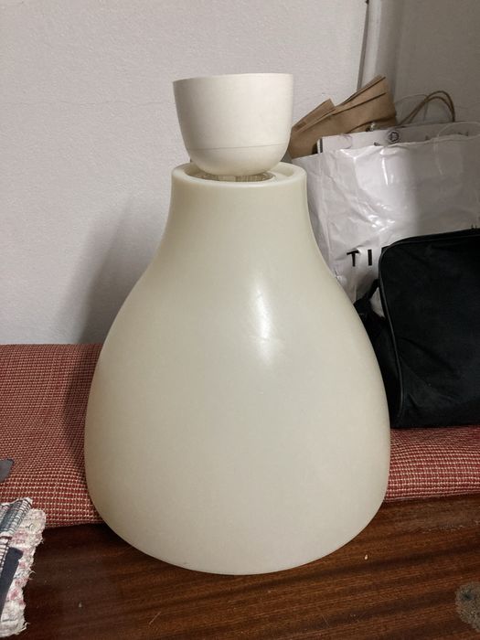 2 candeeiros brancos IKEA como Novos